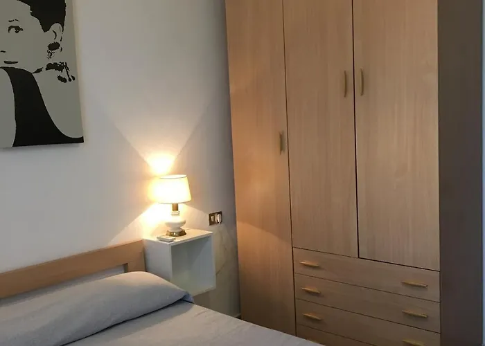 100 Meters From The Sea And 30 Meters From The Pine Forest Apartment Viareggio